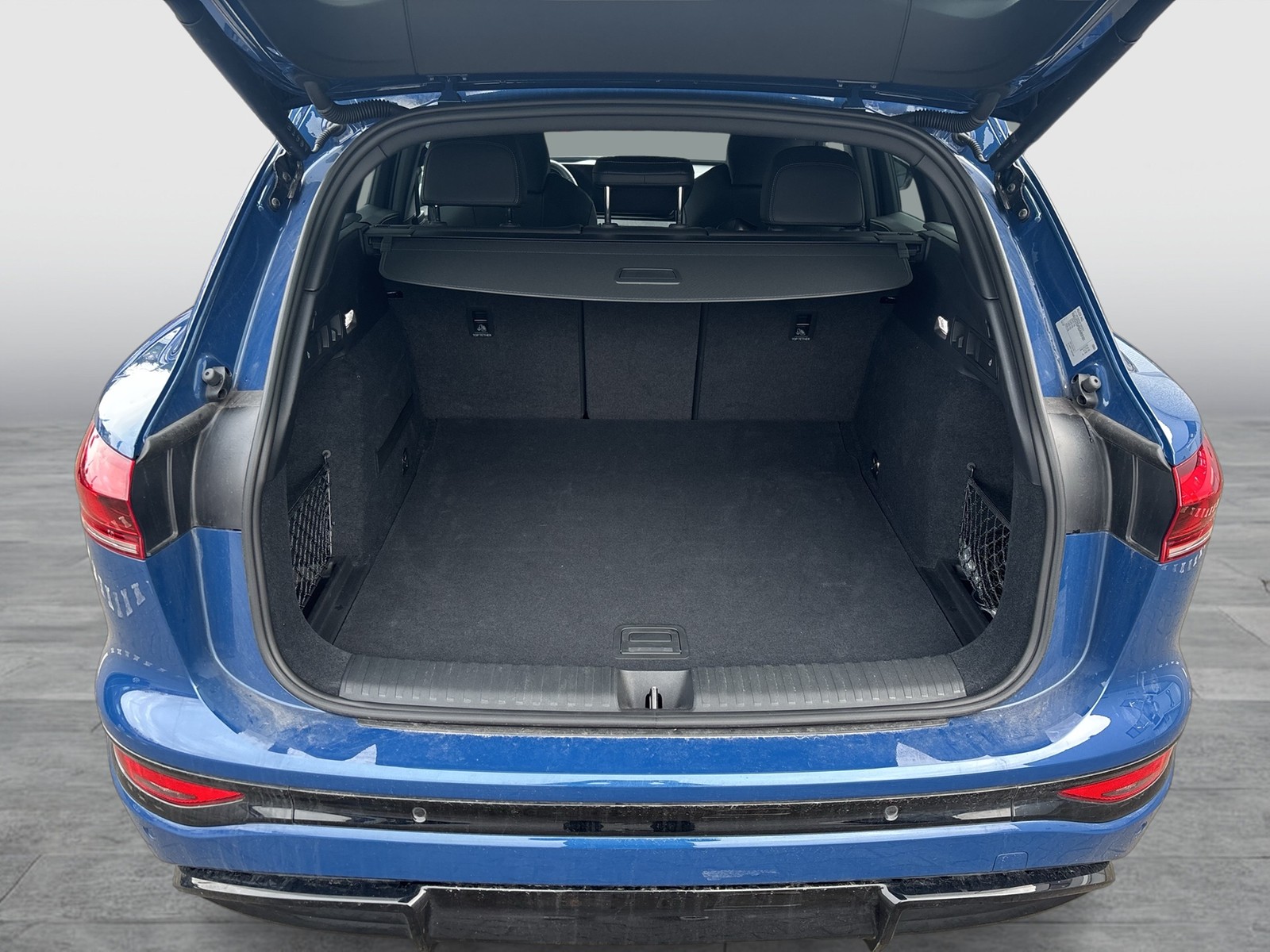 Audi Q6 e-tron quattro S LINE BLACKPAK B&O PANO LM20