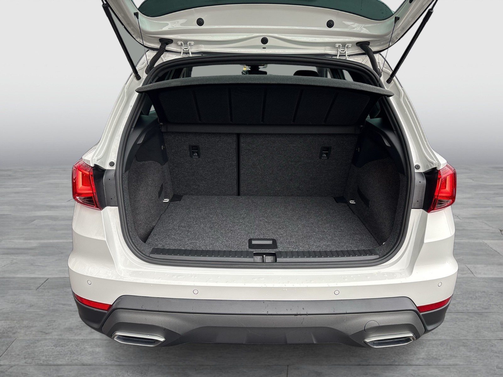 Seat Arona 1.5 FR CAM ACC NAVI VIRTUAL-COCKPIT SITZHZ