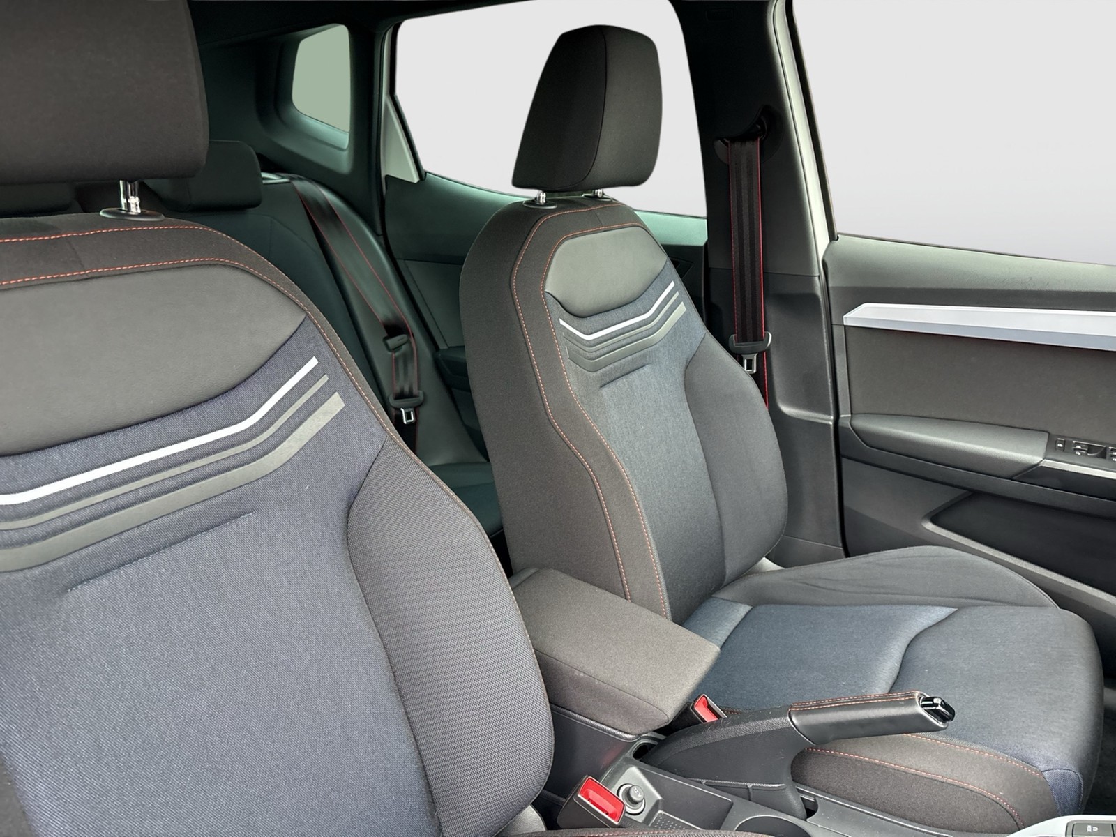 Seat Arona 1.5 FR CAM ACC NAVI VIRTUAL-COCKPIT SITZHZ