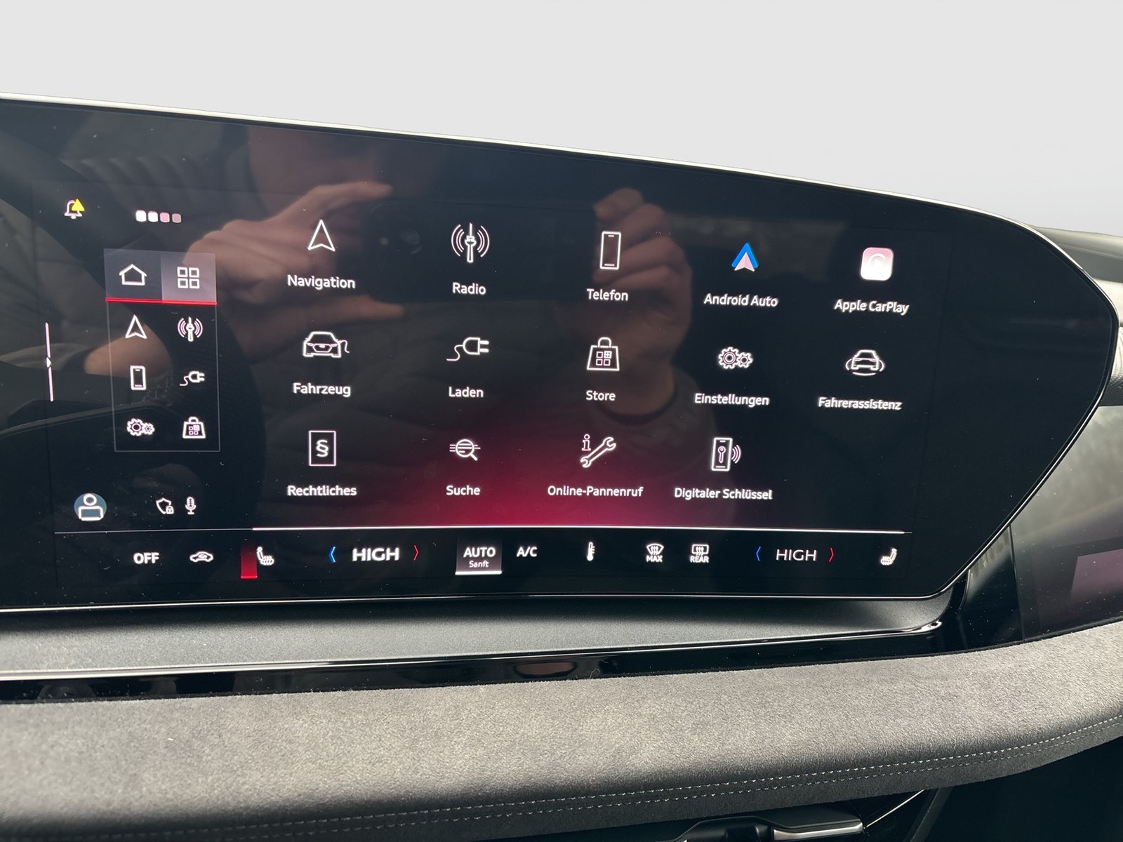 Audi Q6 e-tron quattro S LINE BLACKPAK PANO CARBON