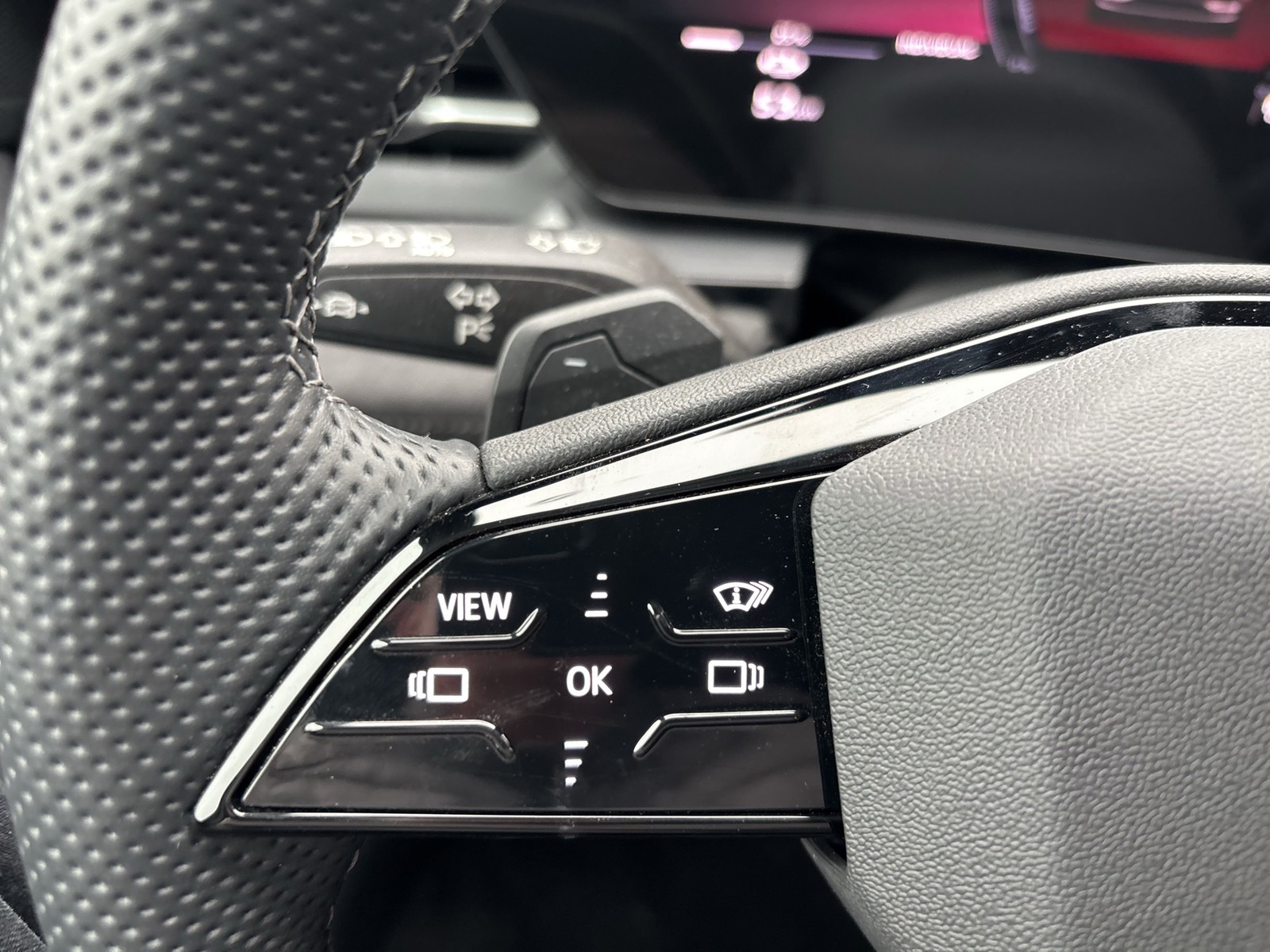 Audi Q6 e-tron quattro S LINE BLACKPAK PANO CARBON