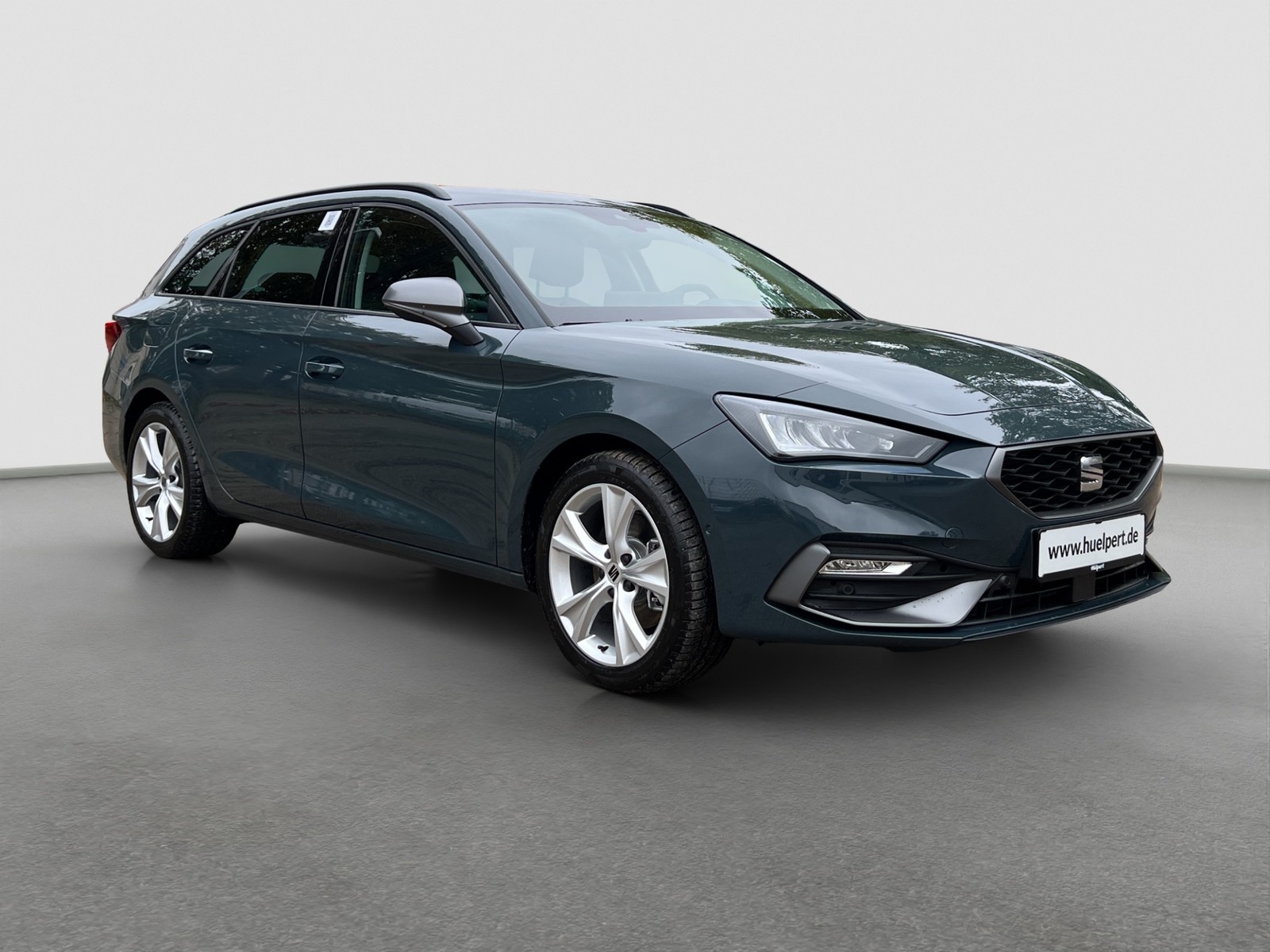 Seat Leon ST 1.5 eTSI FR BEATS CAM ACC NAVI LM17