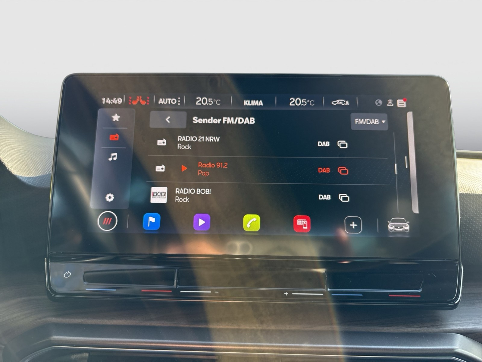 Seat Leon 1.4 HYBRID XCELLENCE CAM ACC NAVI SITZHEIZ.