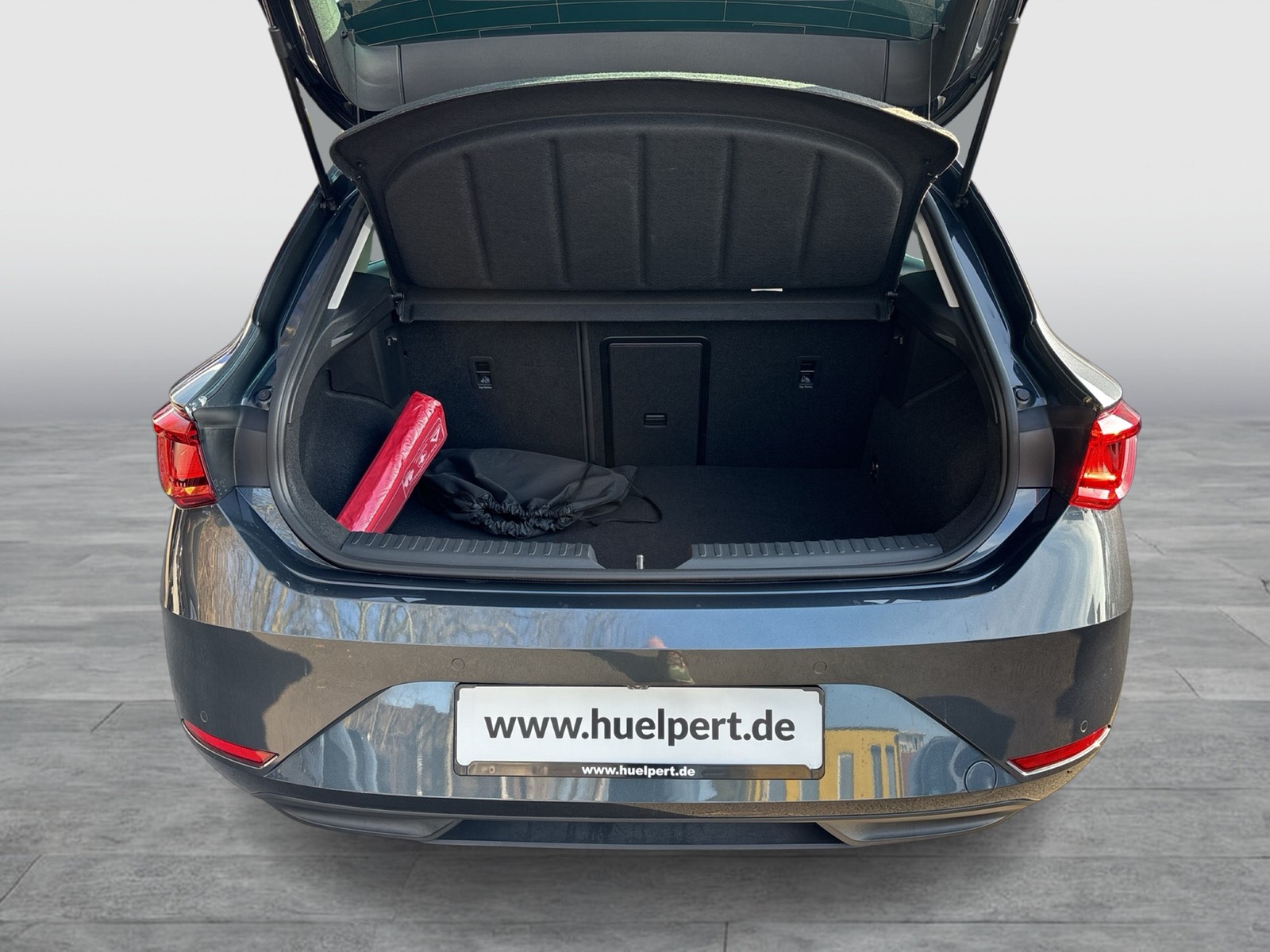 Seat Leon 1.4 HYBRID XCELLENCE CAM ACC NAVI SITZHEIZ.