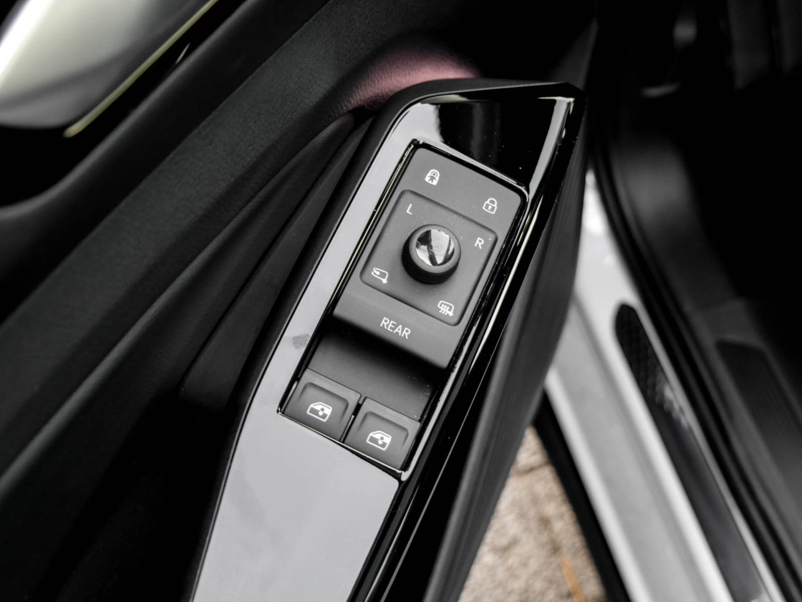 Volkswagen ID.4 GTX 4X4 WÄRMEPUMPE ACC HEAD-UP MATRIX-LED