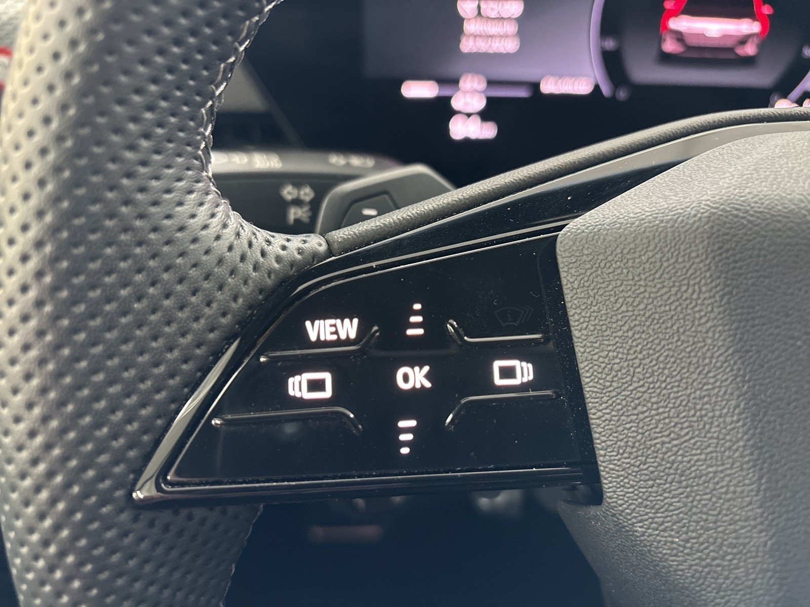 Audi A6 e-tron Avant S LINE AHK 360°CAM ACC LM20