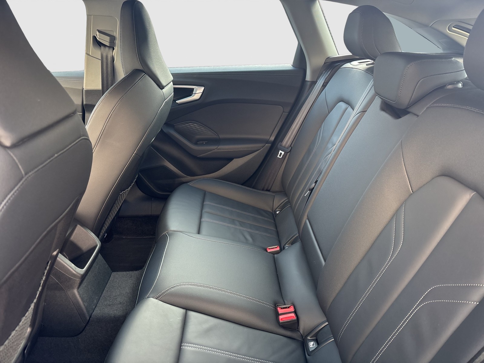 Audi A5 Avant advanced PANO CAM AHK MATRIXLED