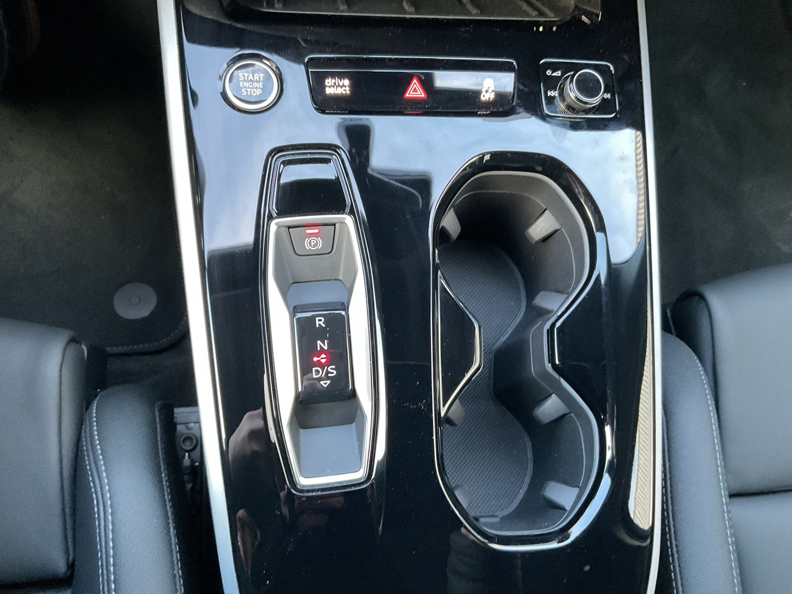 Audi A5 Avant advanced PANO CAM AHK MATRIXLED