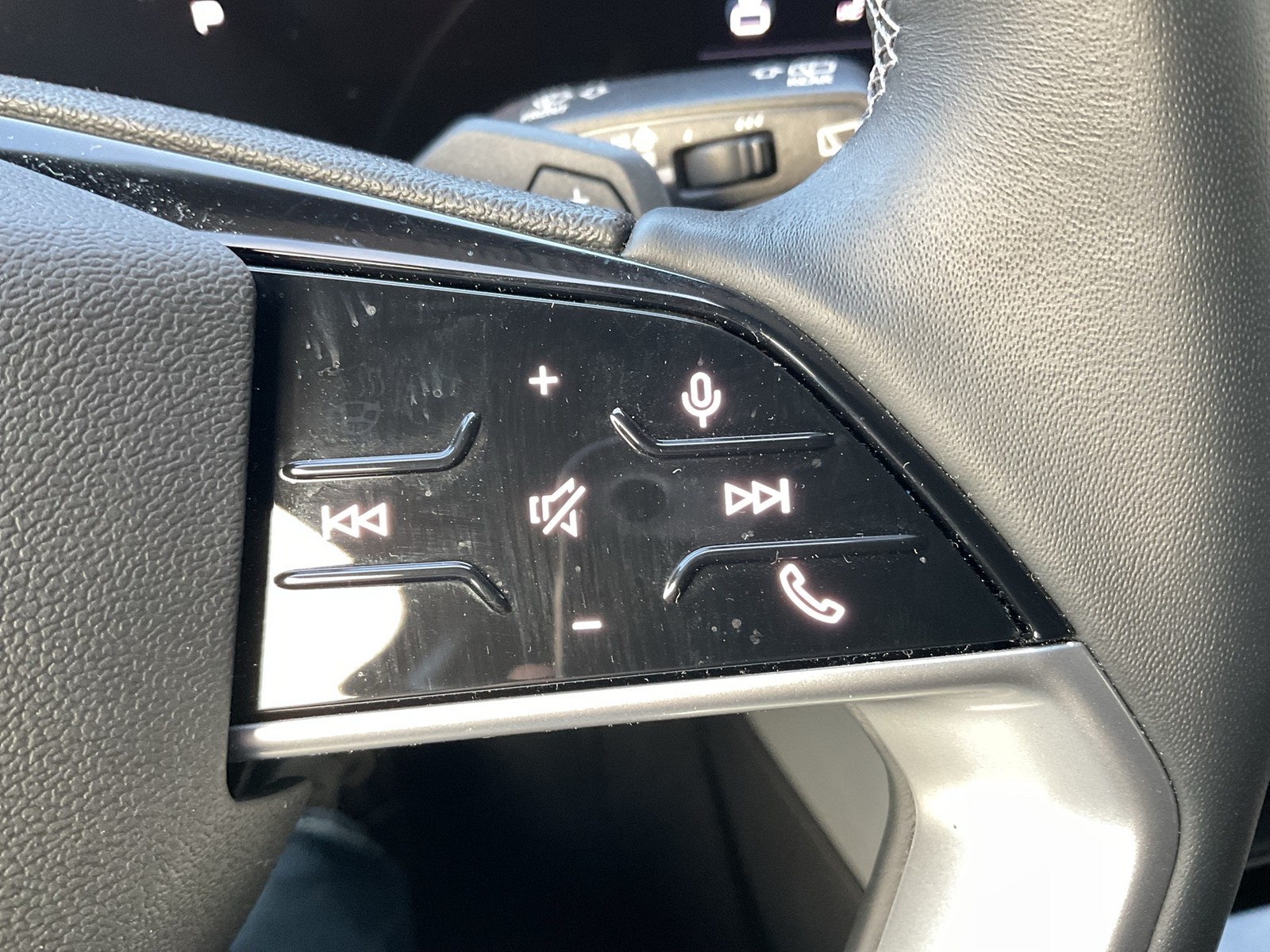 Audi A5 Avant advanced PANO CAM AHK MATRIXLED