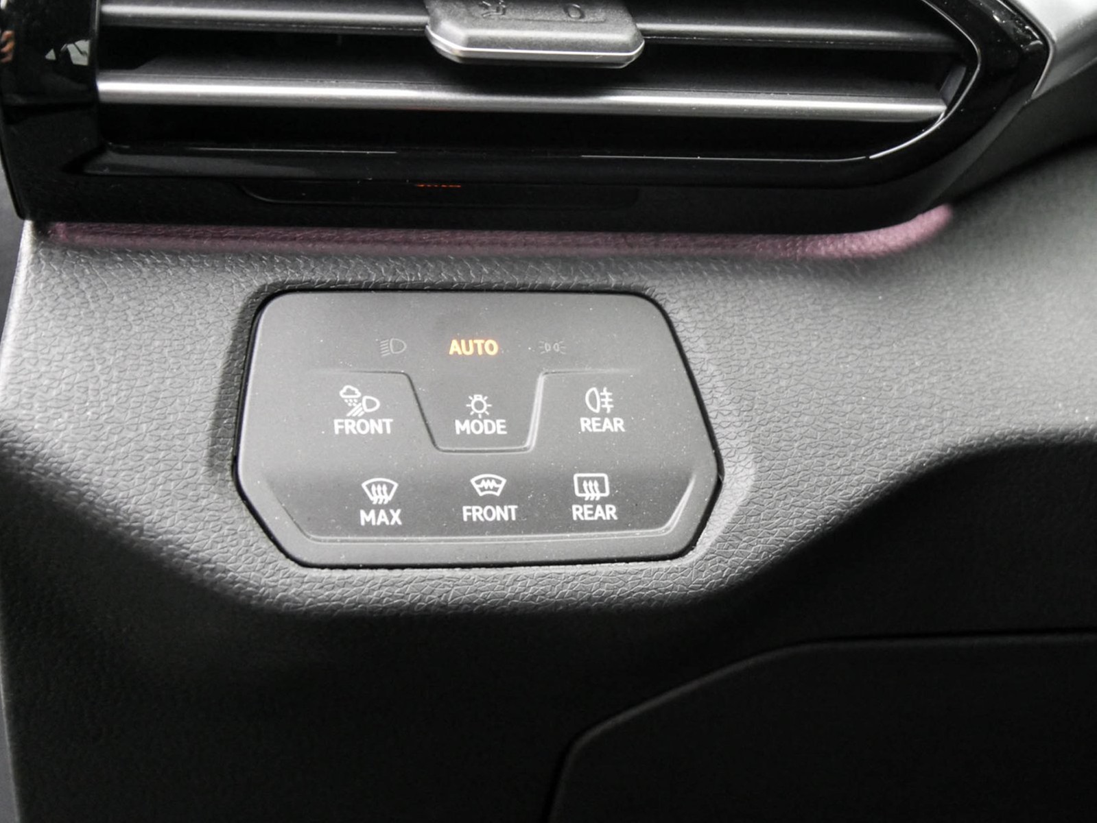 Volkswagen ID.5 PRO WÄRMEPUMPE ACC LM19 NAVI CARPLAY SITZHZ