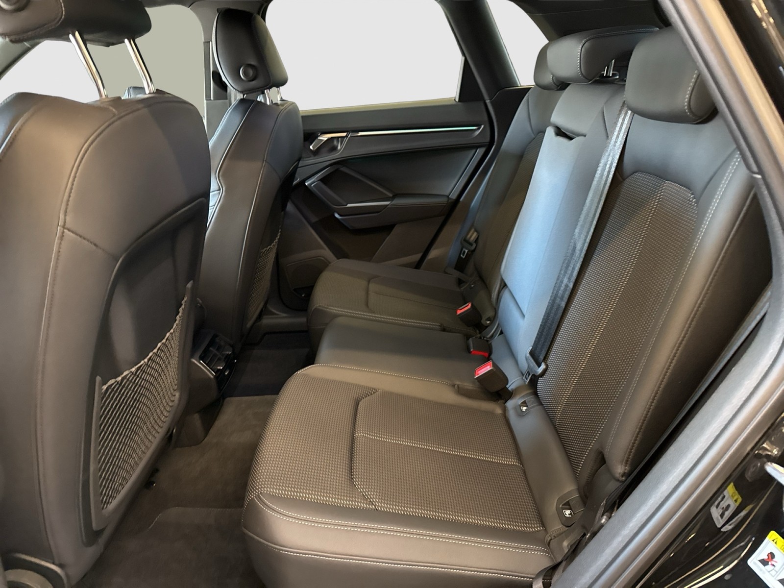 Audi Q3 40 quattro S LINE SONOS AHK 360°CAM ACC LM19