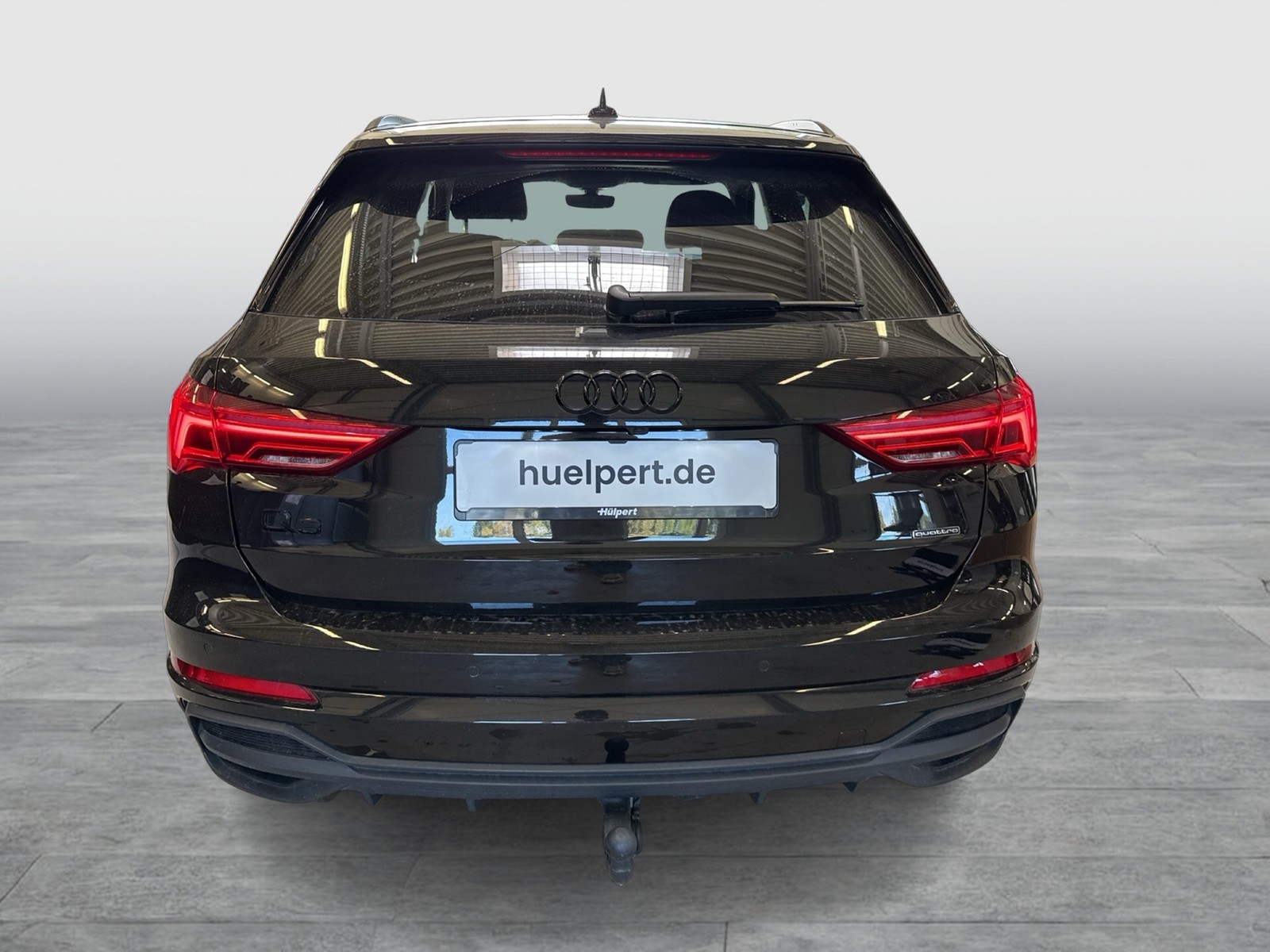 Audi Q3 40 quattro S LINE SONOS AHK 360°CAM ACC LM19