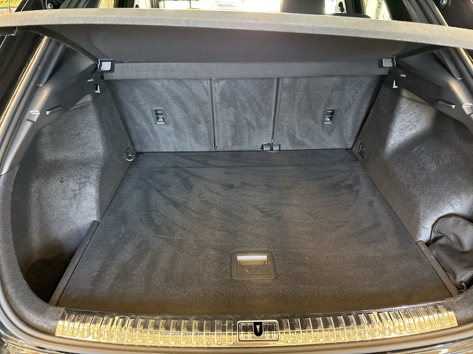 Audi Q3 40 quattro S LINE SONOS AHK 360°CAM ACC LM19