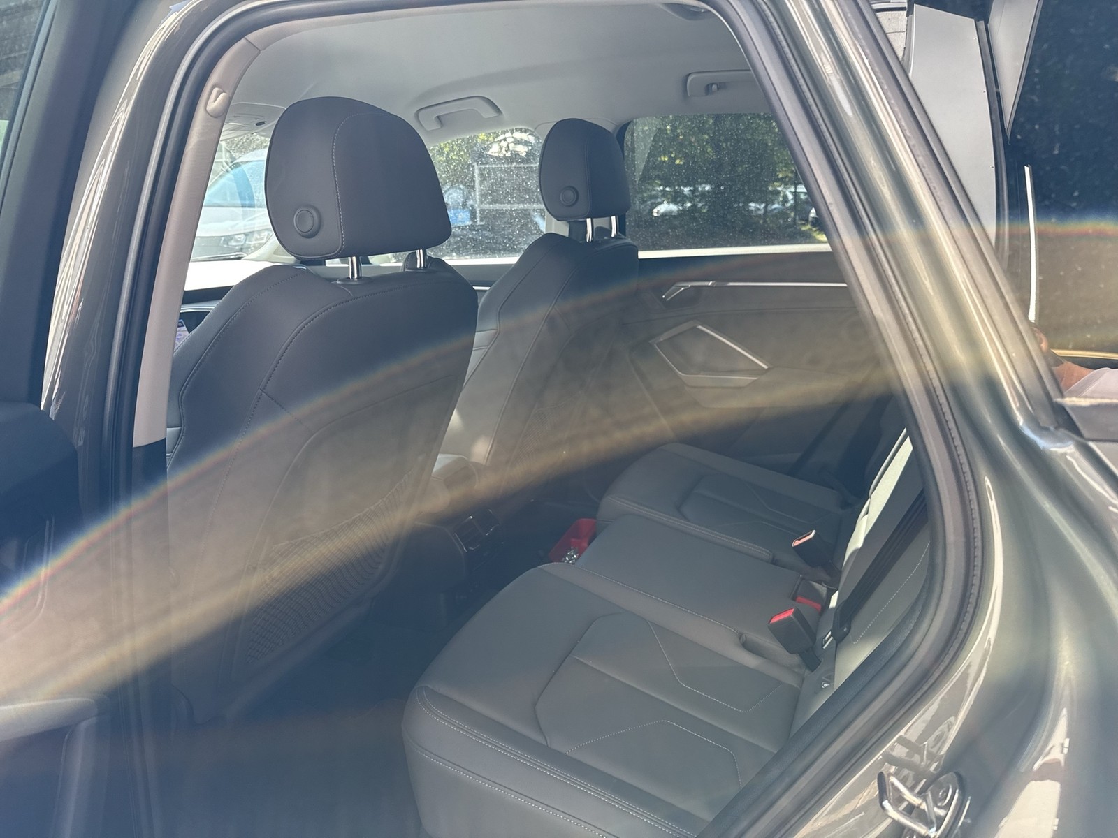 Audi Q3 45 HYBRID AHK ACC LM18 E-KLAPPE NAVI+ CARPLAY