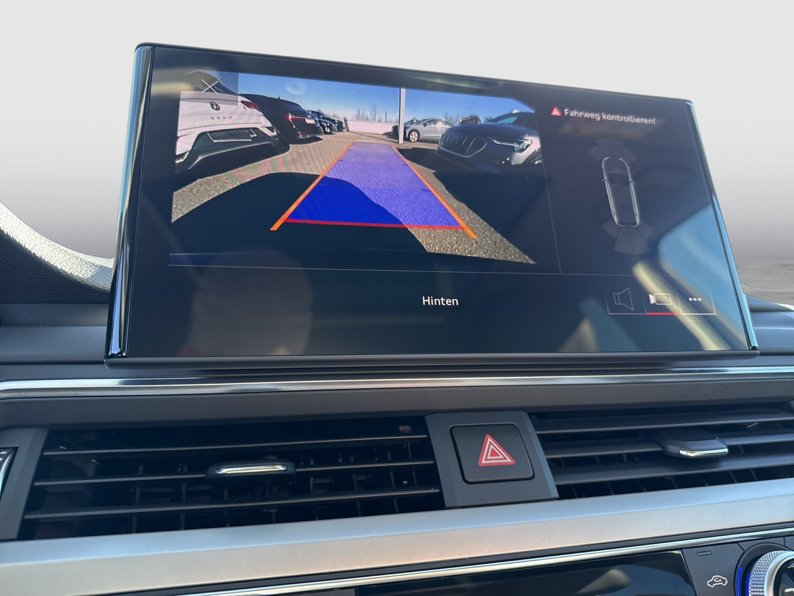 Audi A4 Avant 45 quattro S LINE BLACKPAK PANO CAM ACC