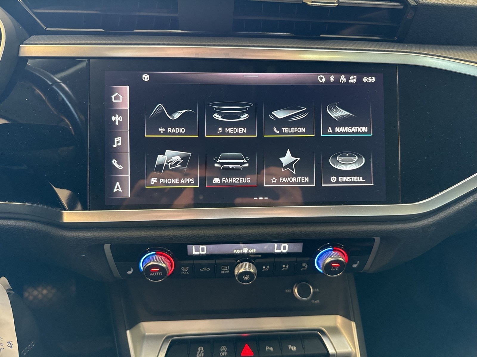 Audi Q3 40 quattro STANDHZ. AHK CAM CARPLAY LM17