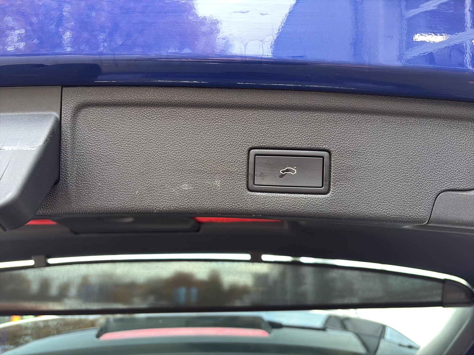 Volkswagen Touareg V6 R-LINE NEUES MODELL AHK CAM ACC LM19