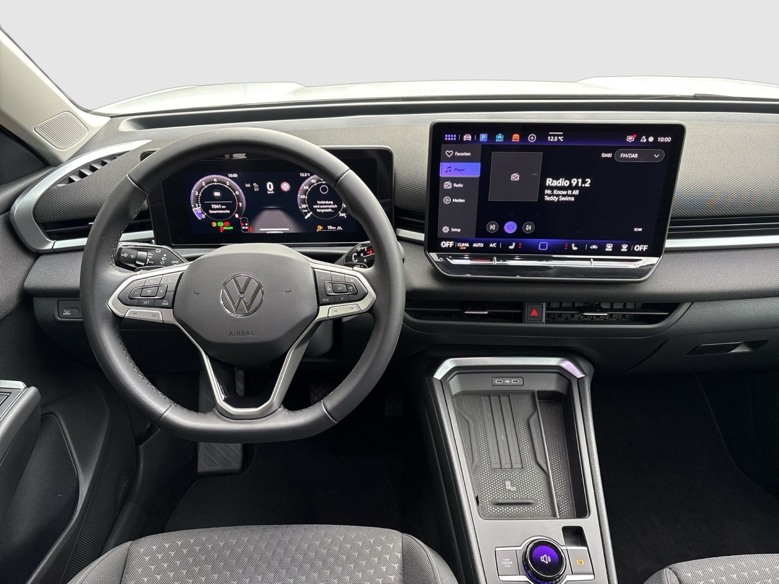 Volkswagen T-Roc 1.5 eTSI LIFE NEUES MODELL CAM LM18 NAVI