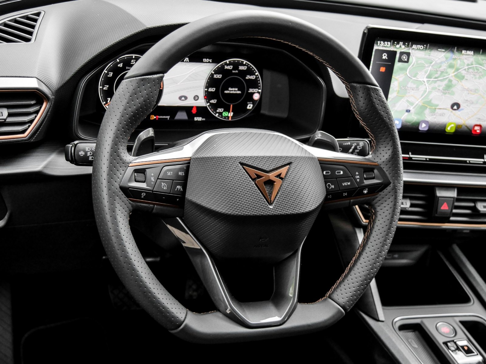 Cupra Leon ST 2.0 CAM ACC LM18 E-KLAPPE AHK-VORB. NAVI
