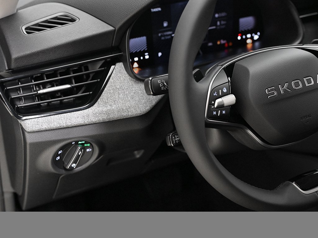 Skoda Kamiq 1.0 BALANCE DSG AHK MATRIXLED KEYLESS