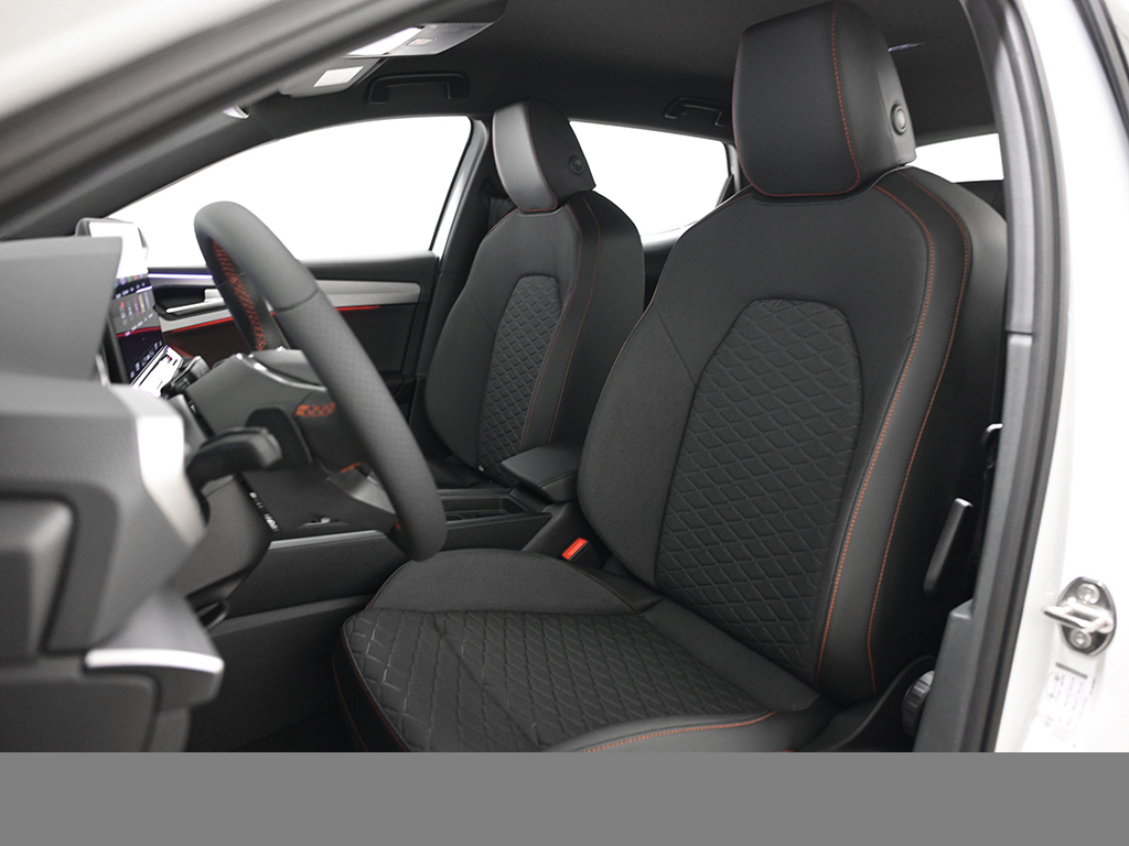 Seat Leon 1.5 FR BLACK EDITION DSG CAM NAVI LED