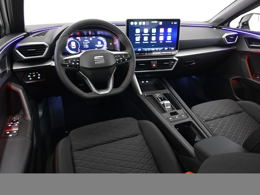 Seat Leon 1.5 FR BLACK EDITION DSG CAM NAVI LED