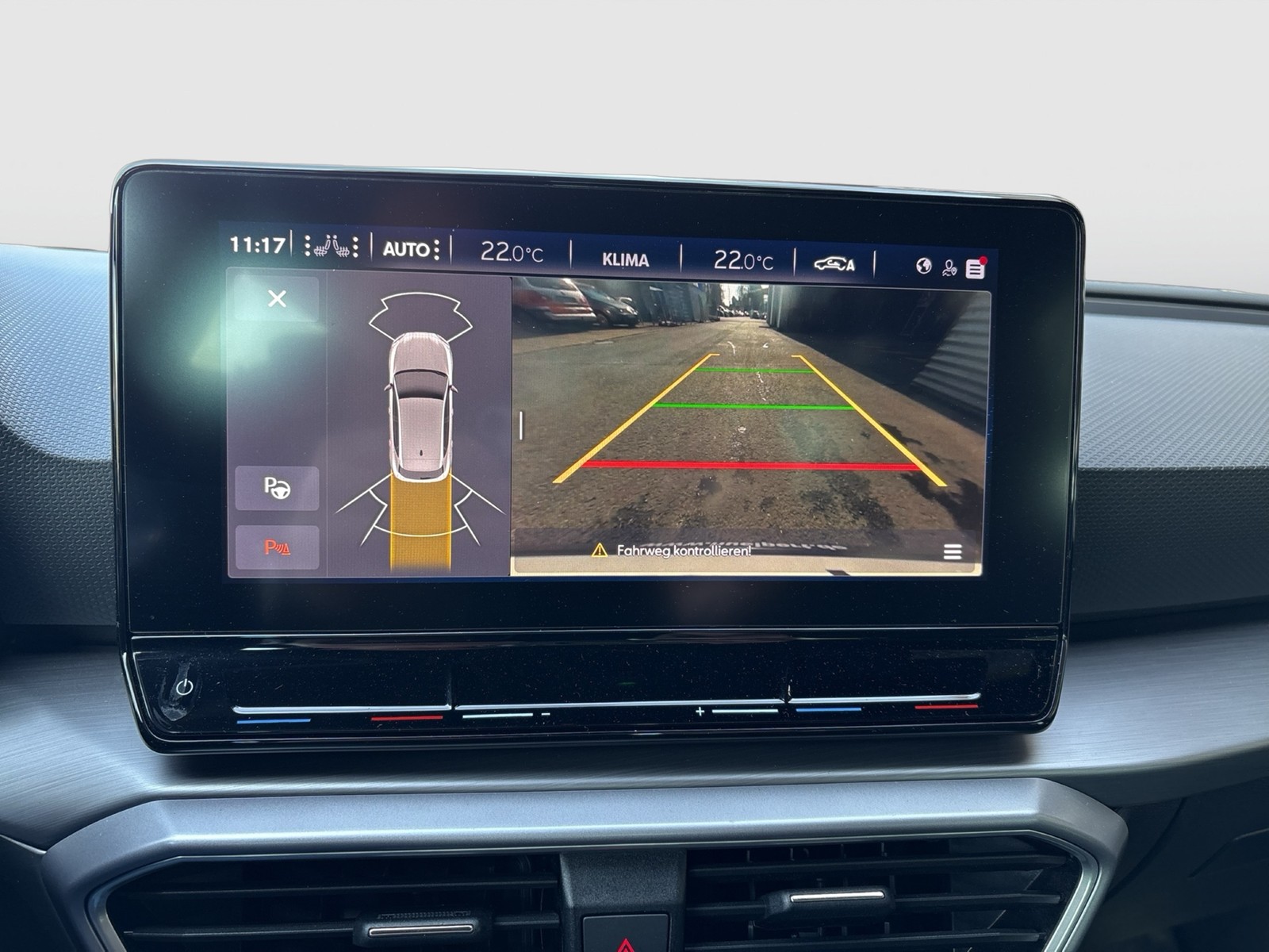 Seat Leon 1.5 FR BEATS CAM ACC LM18 NAVI CARPLAY