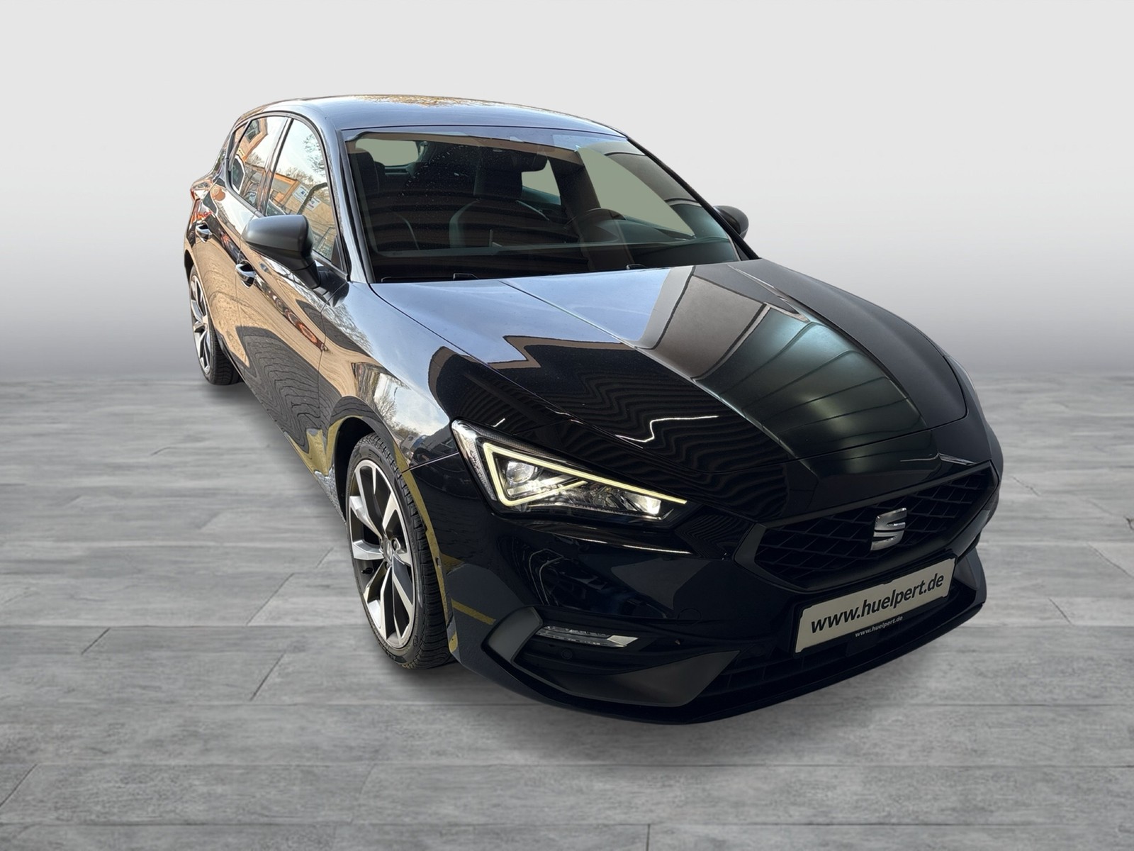 Seat Leon 1.5 FR BEATS CAM ACC LM18 NAVI CARPLAY