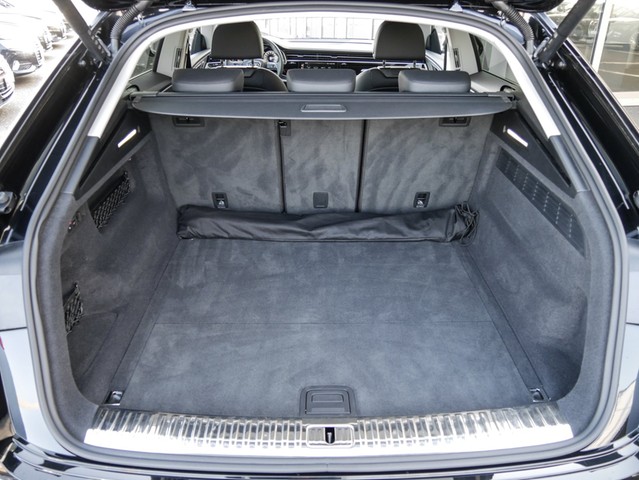 Audi Q8 55 Qu. AHK CAM ACC ALU21 HEADUP eKLAPPE