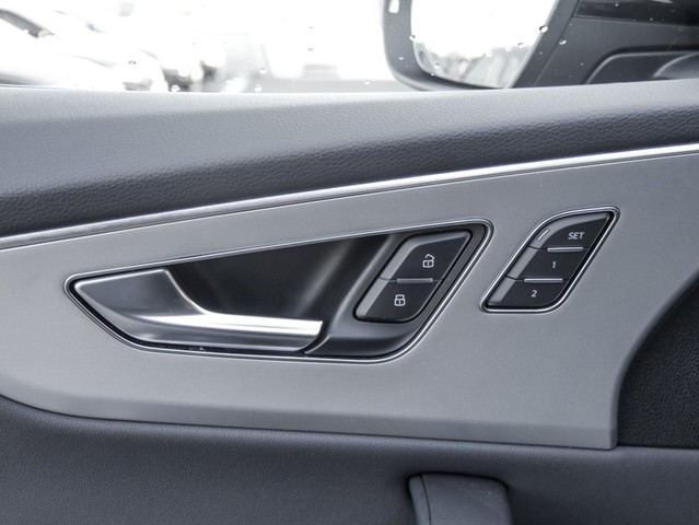 Audi Q8 55 Qu. AHK CAM ACC ALU21 HEADUP eKLAPPE