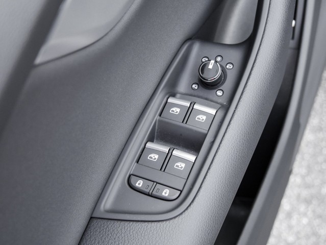 Audi Q8 55 Qu. AHK CAM ACC ALU21 HEADUP eKLAPPE