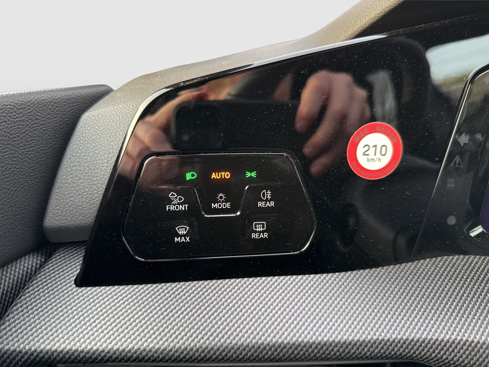 Volkswagen Golf VIII 1.5 R-LINE BLACKSTYLE FACELIFT CAM ACC