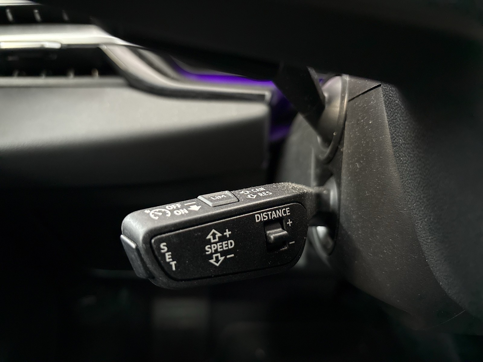 Audi A5 Avant quattro PANO AHK CAM ACC LM18 E-KLAPPE