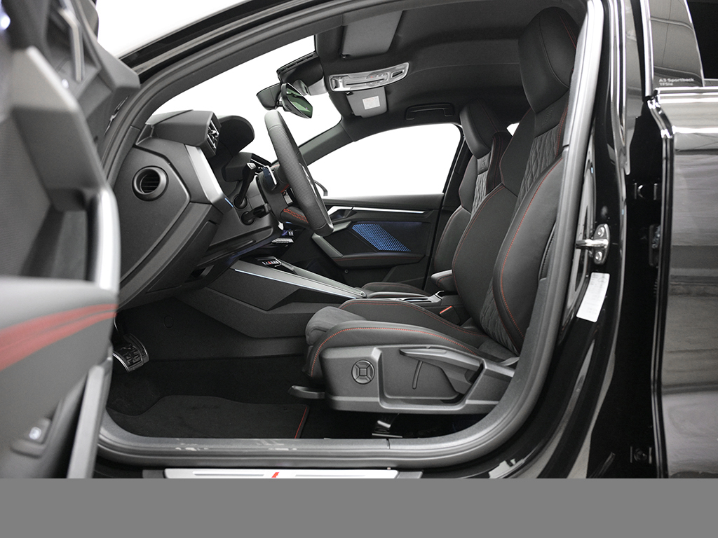 Audi A3 Sportback TFSI e S tronic S Line KlimatisierungspaketPlus+Dachreling+AudiSoundsystem