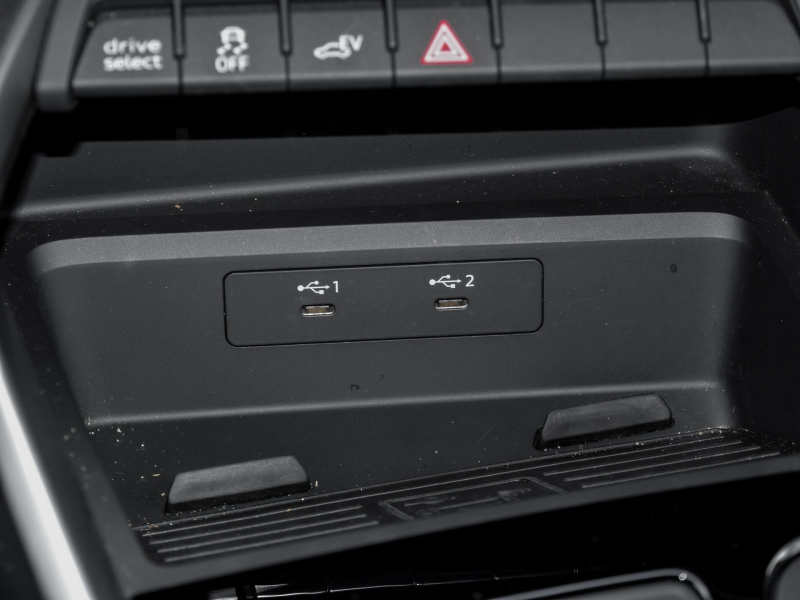 Audi A3 Sportback 40 HYBRID advanced NAVI+ LM17 LED