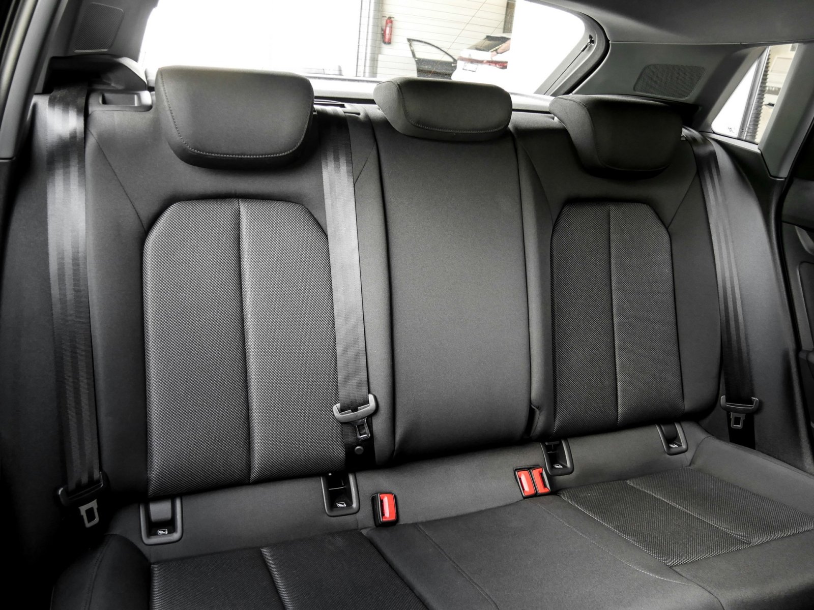 Audi A3 Sportback 40 HYBRID advanced NAVI+ LM17 LED