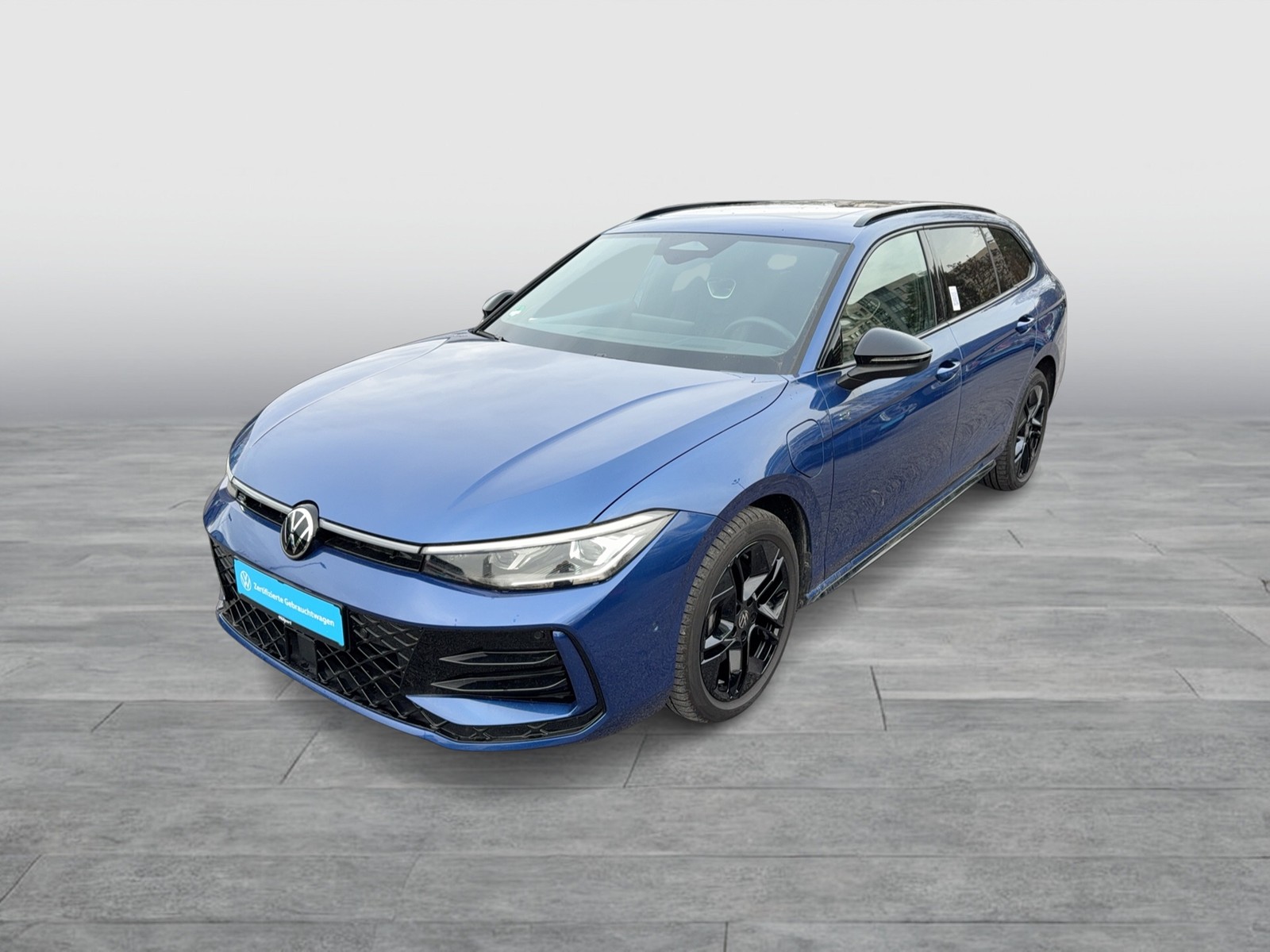 Volkswagen Passat Variant 1.5 HYBRID R-LINE NEUESMODELL AHK