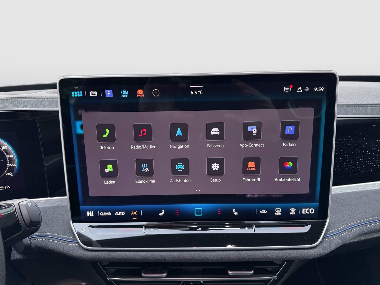 Volkswagen Passat Variant 1.5 HYBRID R-LINE NEUESMODELL AHK