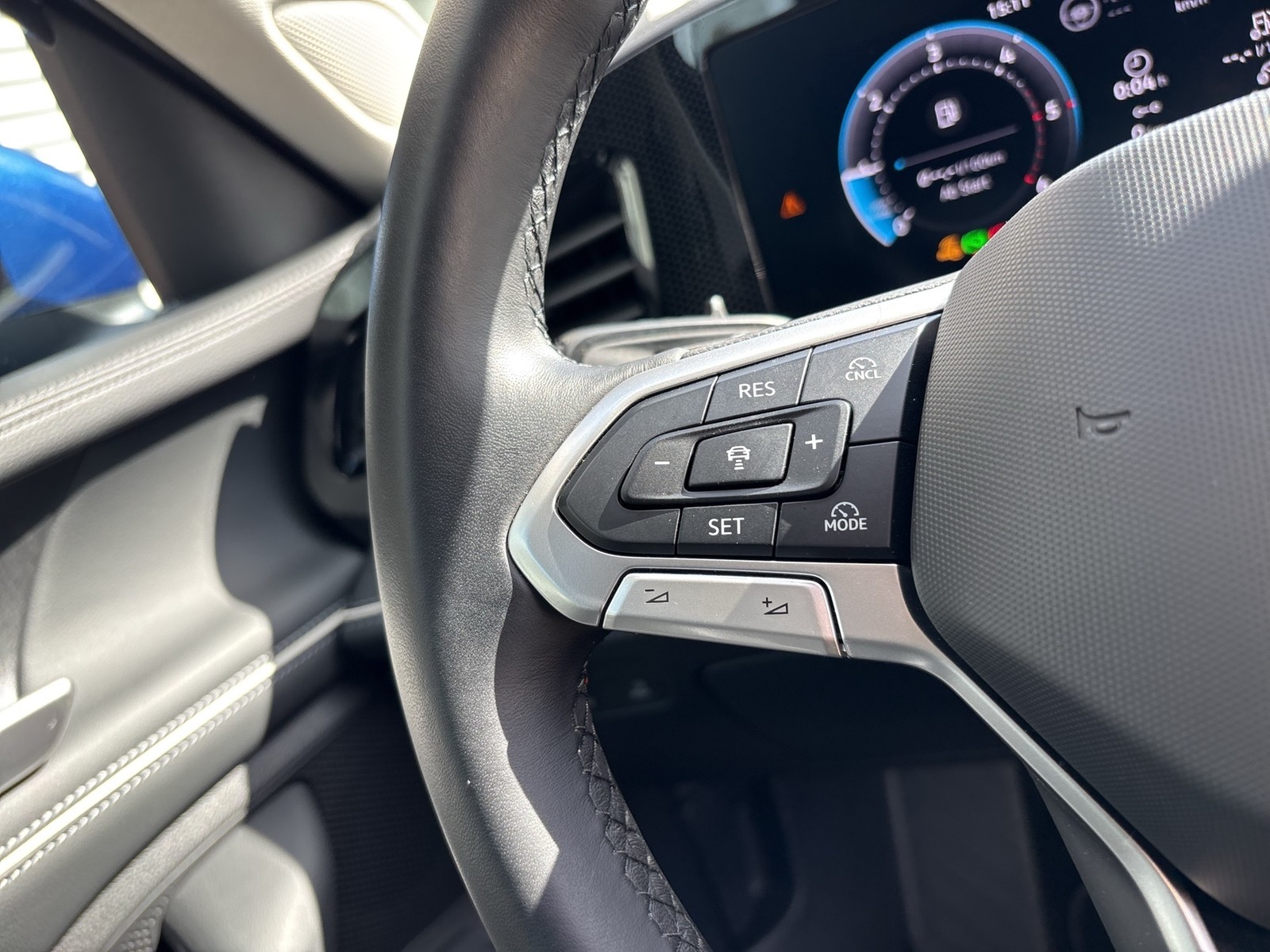 Volkswagen Passat Variant 2.0 BUSINESS CAM ACC EKLAPPE NAVI
