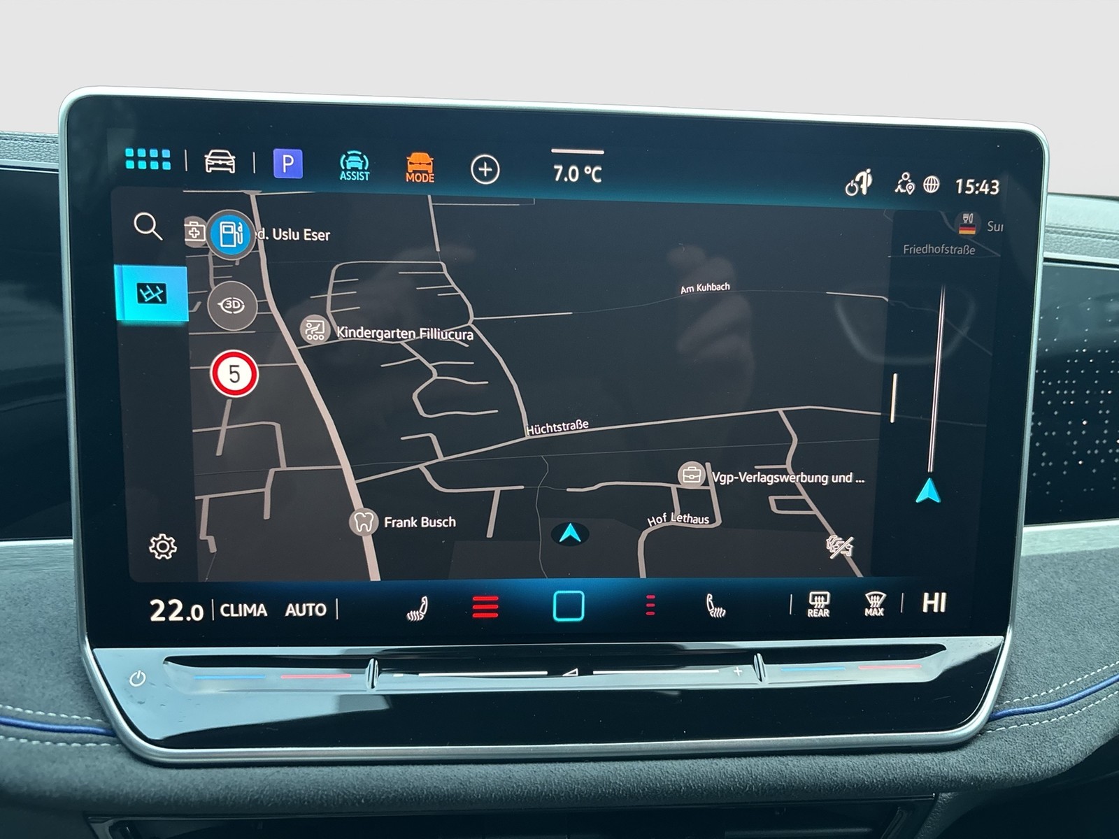 Volkswagen Passat Variant 2.0 R-LINE 4X4 NEUESMODELL AHK 19Z