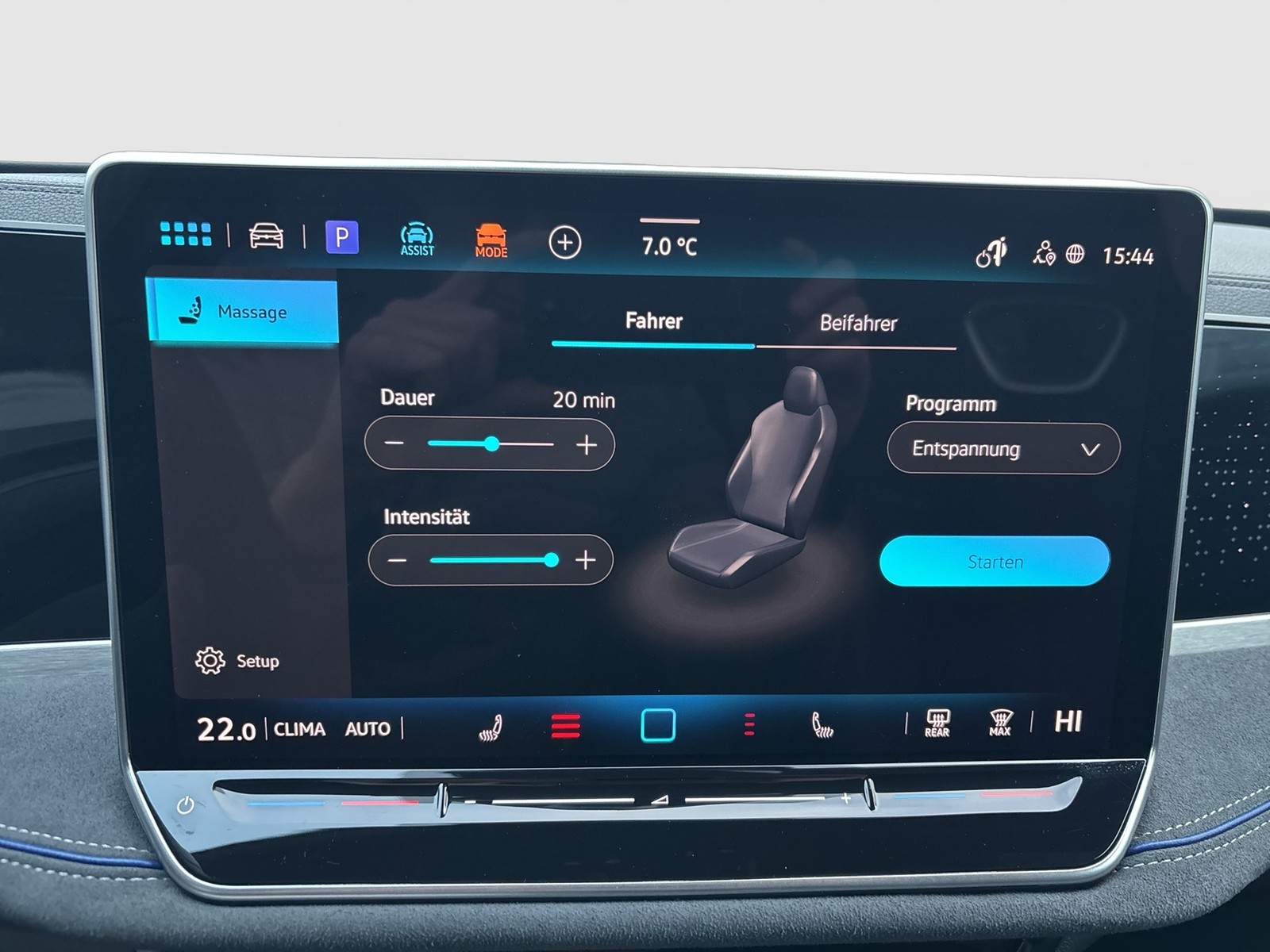 Volkswagen Passat Variant 2.0 R-LINE 4X4 NEUESMODELL AHK 19Z