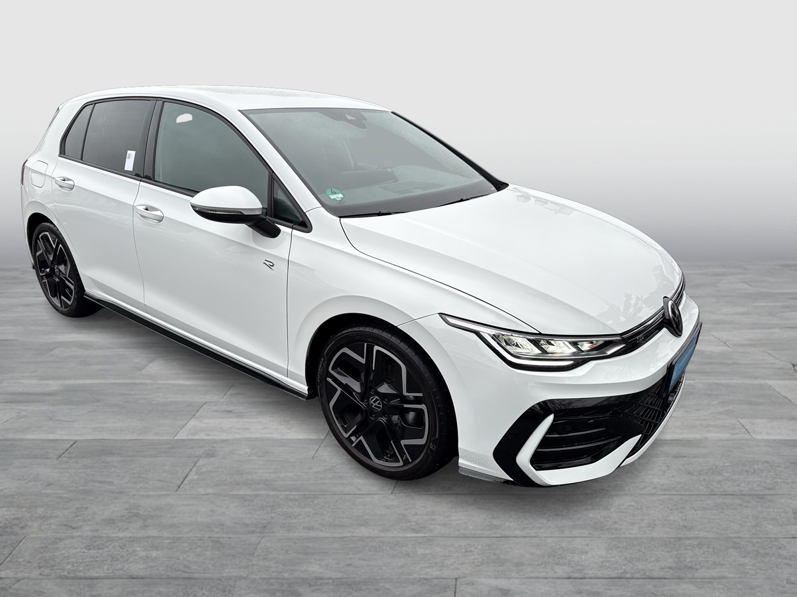 Volkswagen Golf VIII 1.5 R-LINE FACELIFT CAM ACC LM18 NAVI