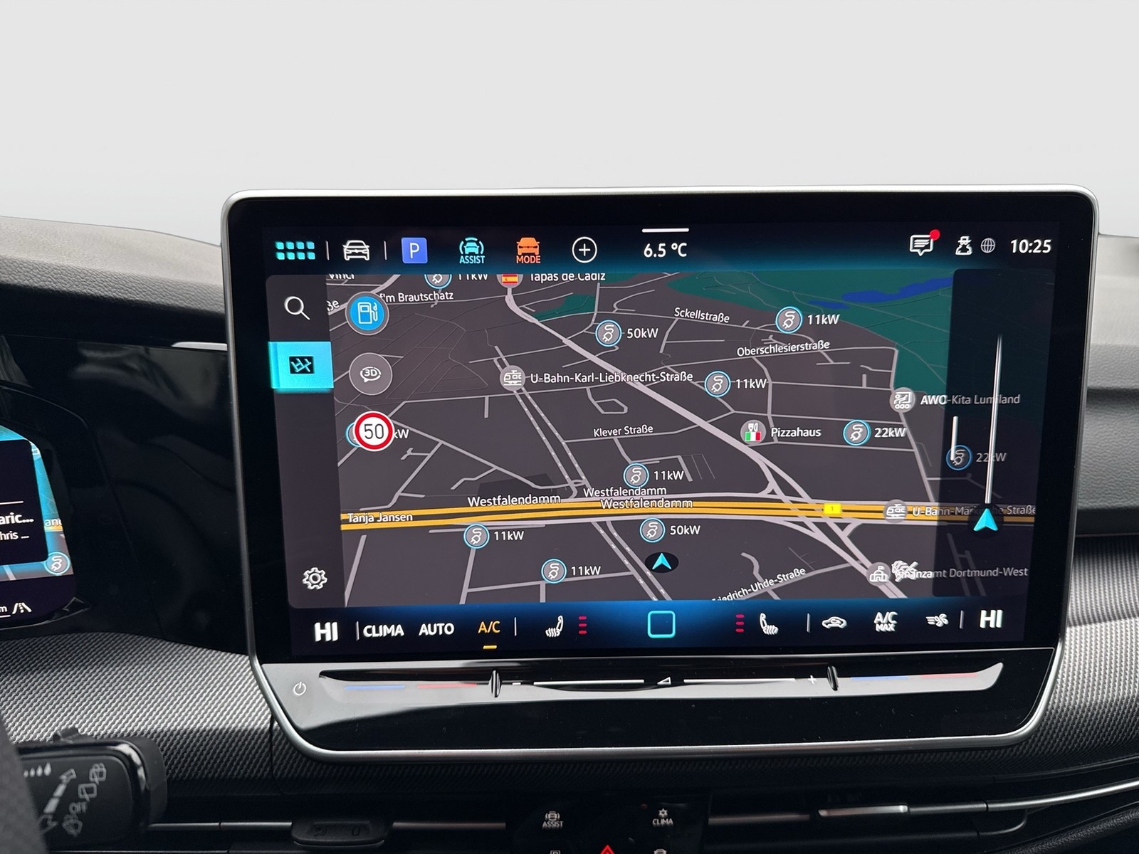 Volkswagen Golf Variant VIII 1.5 R-LINE FACELIFT CAM ACC