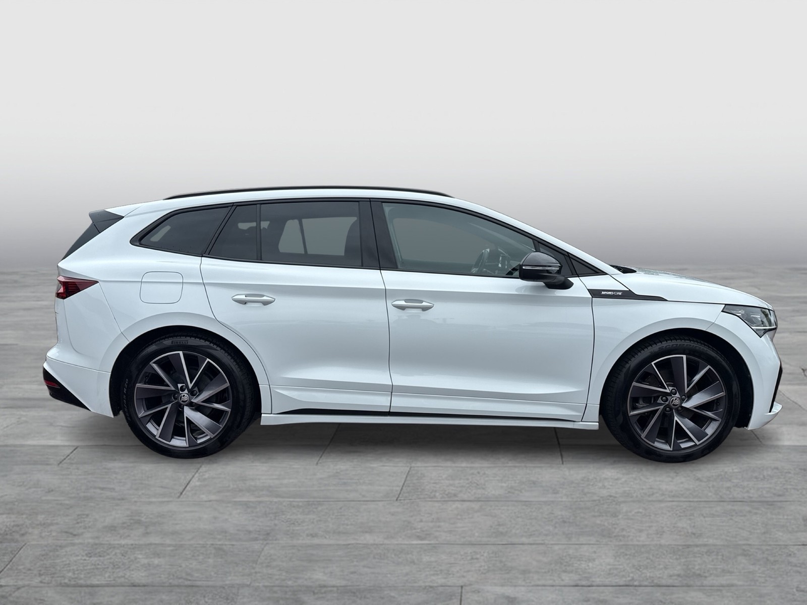 Skoda Enyaq 80 SPORTLINE WÄRMEPUMPE 360°CAM ACC LM20