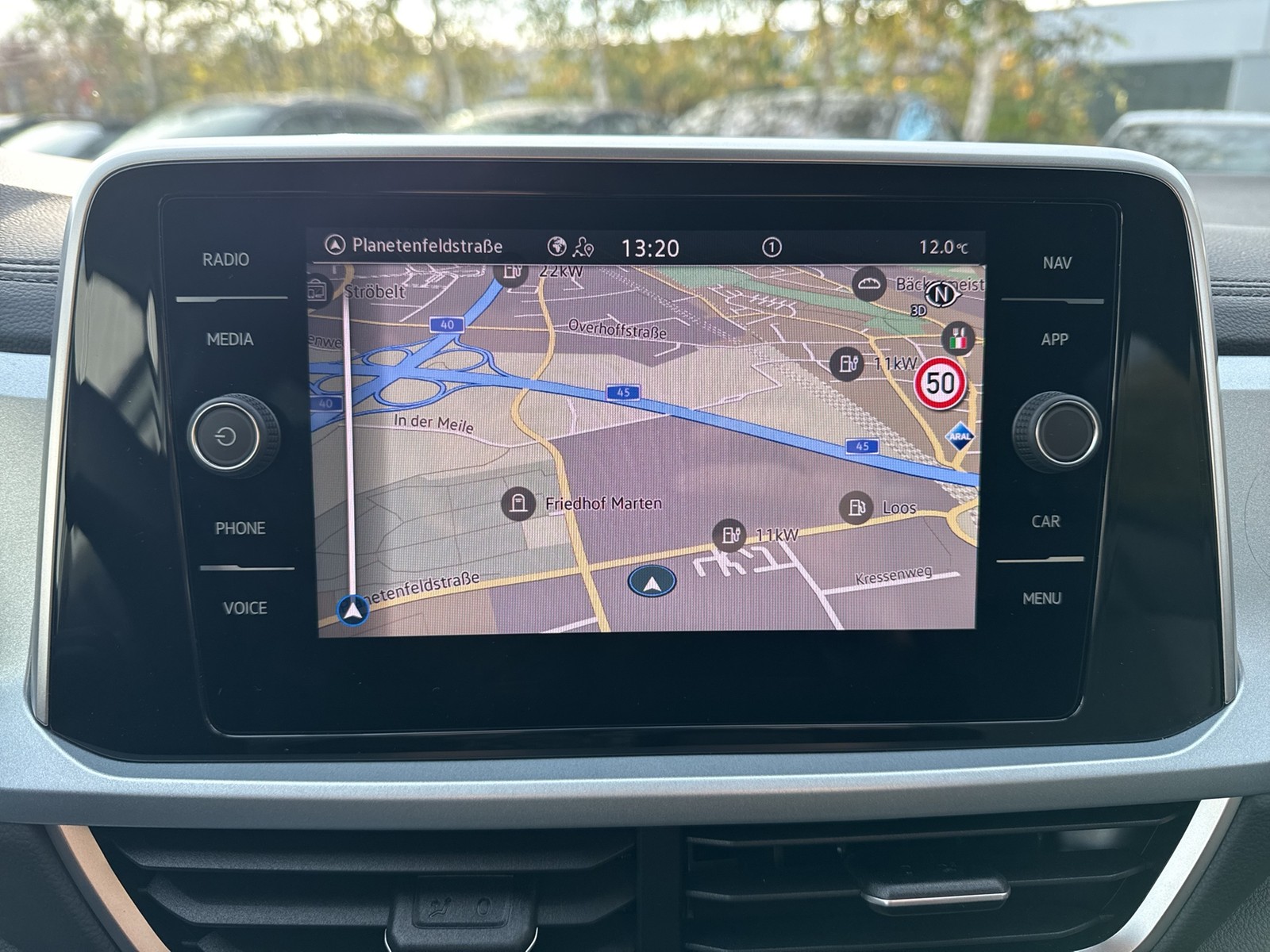 Volkswagen T-Roc 2.0 GOAL AHK CAM ACC LM17 NAVI SITZHEIZUNG