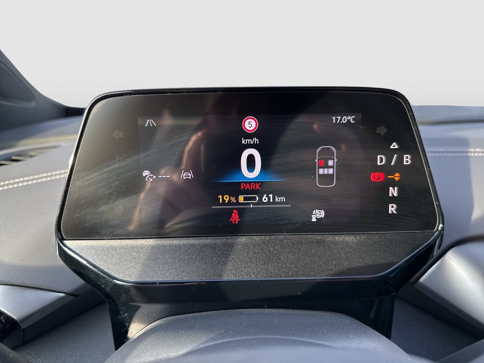 Volkswagen ID.5 PURE WÄRMEPUMPE ACC LM19 NAVI SITZHEIZUNG