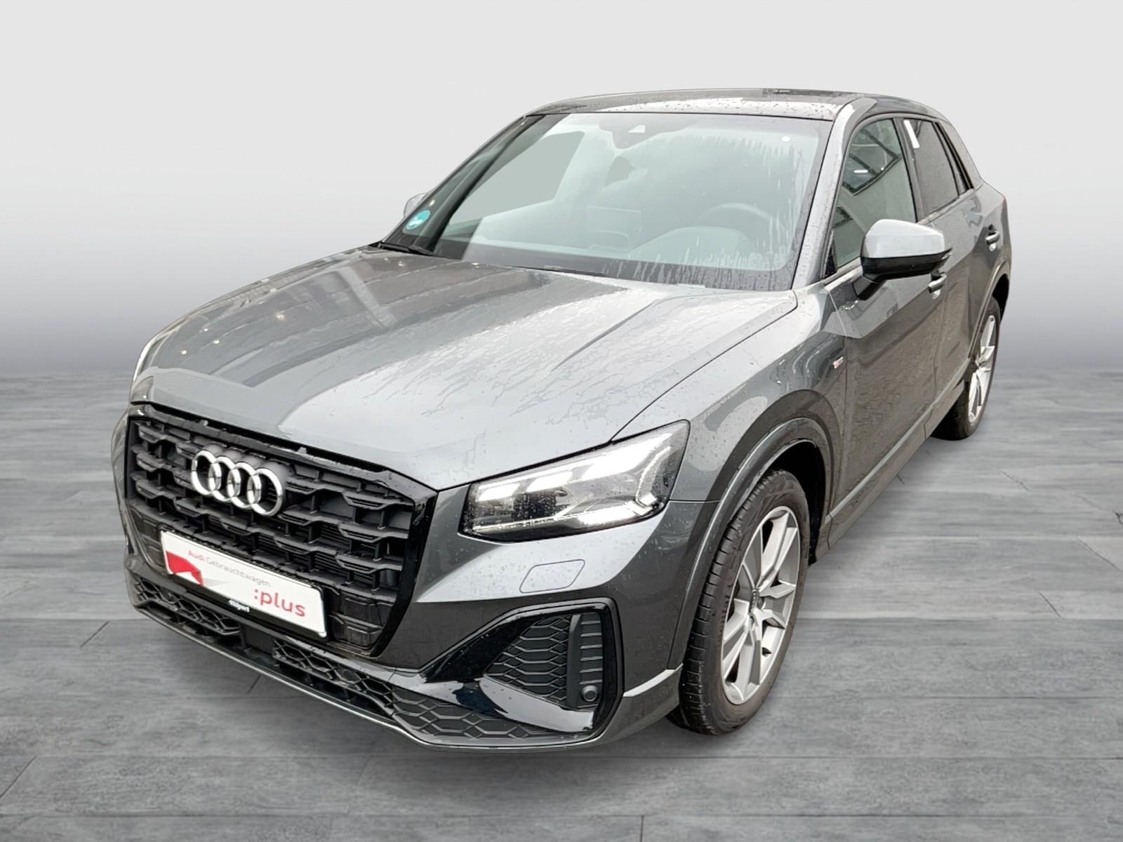 Audi Q2 35 S LINE BLACKPAK PANO AHK LM18 CARPLAY