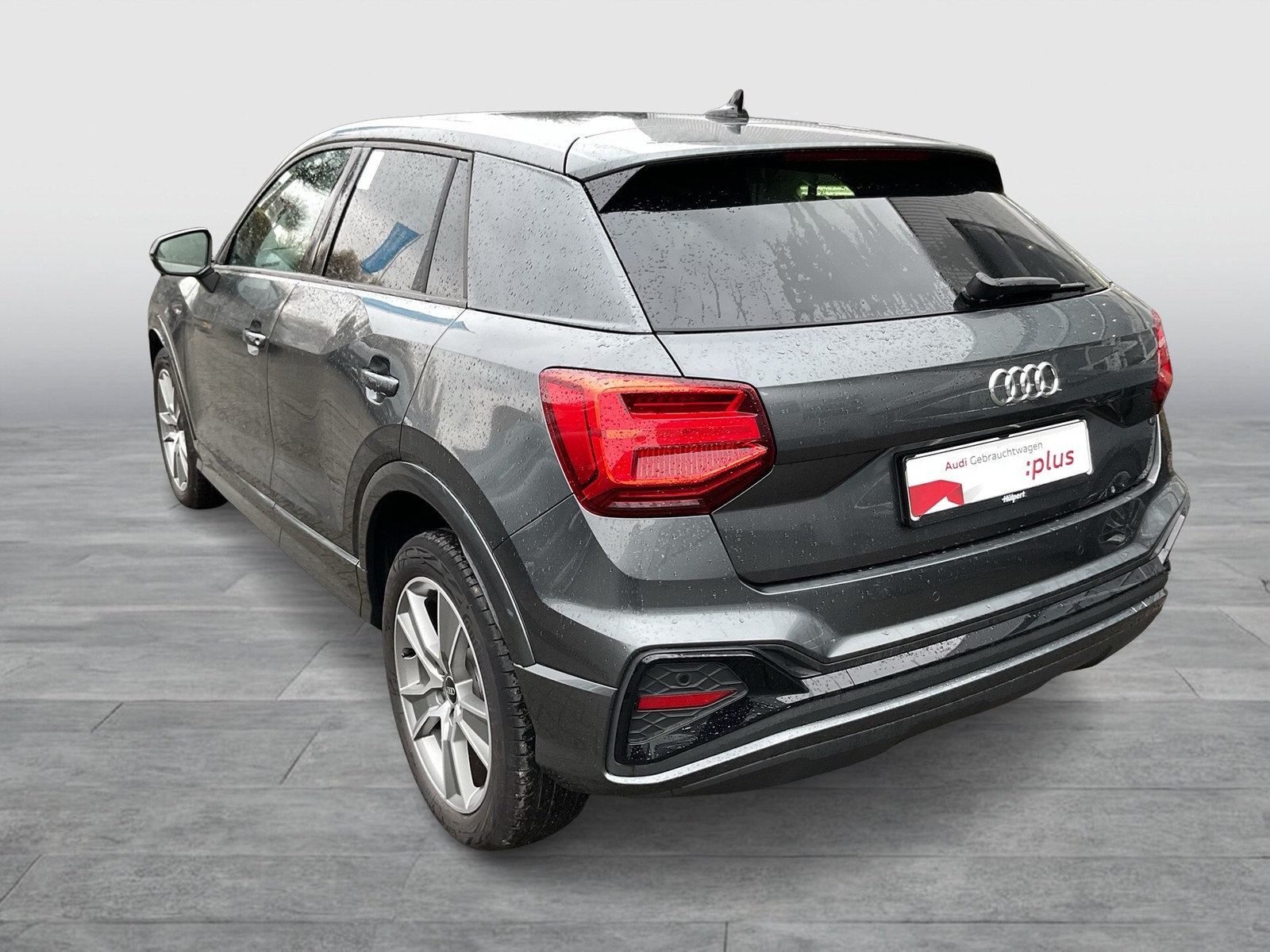Audi Q2 35 S LINE BLACKPAK PANO AHK LM18 CARPLAY