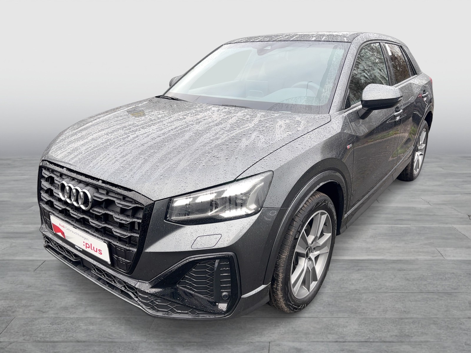 Audi Q2 35 S LINE BLACKPAK PANO AHK LM18 CARPLAY