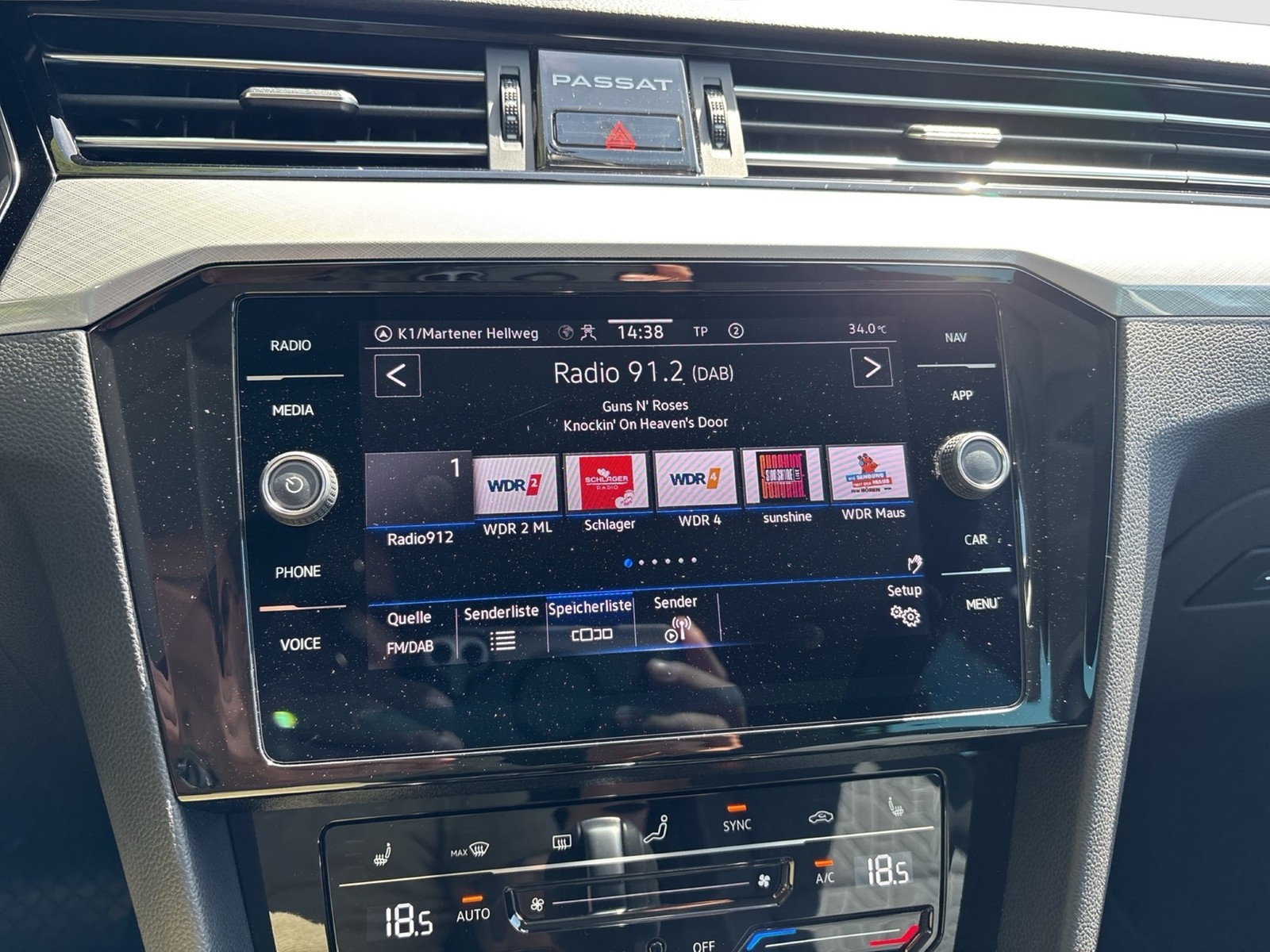 Volkswagen Passat Variant 2.0 BUSINESS AHK CAM ACC NAVI